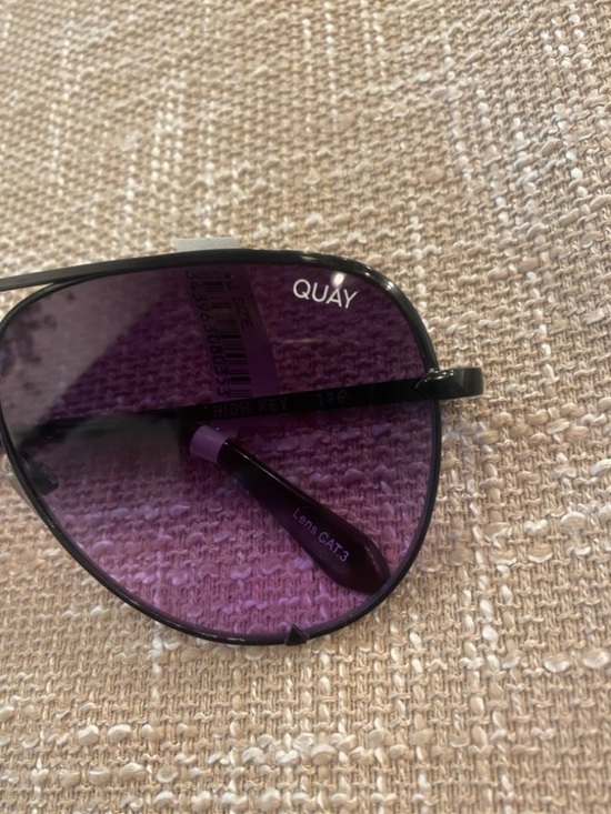 Quay Aviator Polarized Sunglasses High  Key Purple Gradient UV  New brand case main image 7